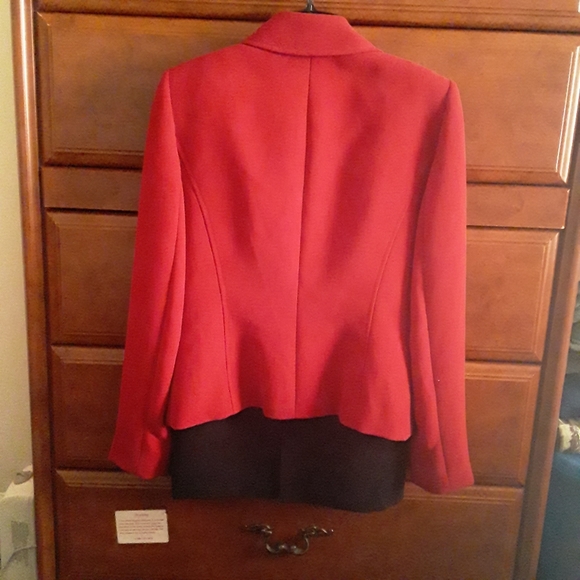 A Suit - Picture 2 of 3